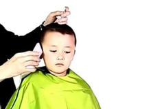 教你剪小男孩头发步骤 教你剪出清爽发型5