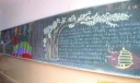 高三8班文明礼仪专题黑板报图片范例：中学生素养